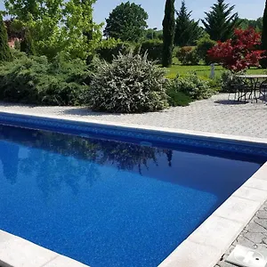 Apartamento Avec Piscine, Classe 3 Etoiles, De 42 M2 Confort Au Calme Pour Un Couple, Cahuzac-sur-Vère
